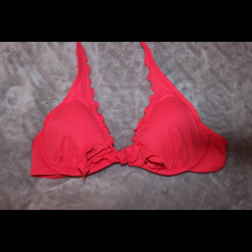 victoria’s Seacret bathing suit